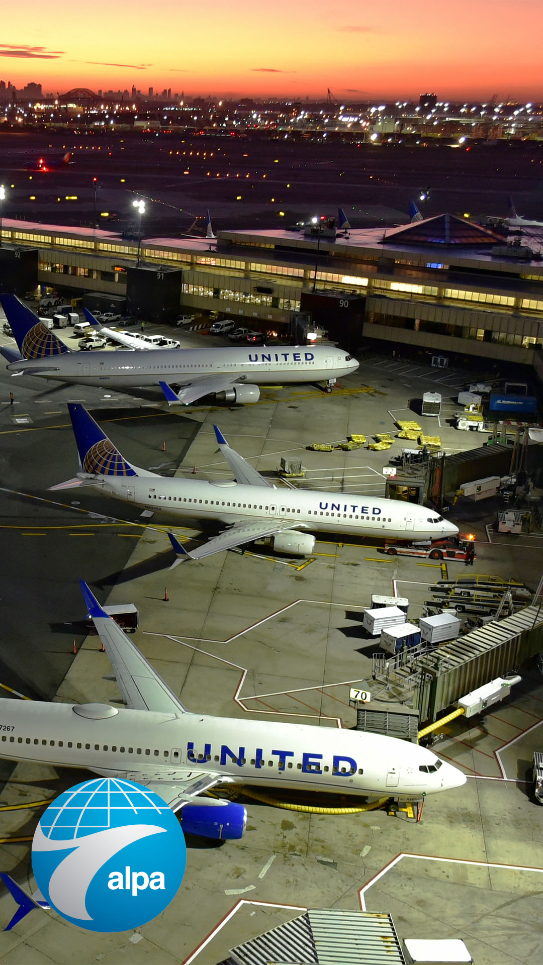 United Airlines changes family seating policy